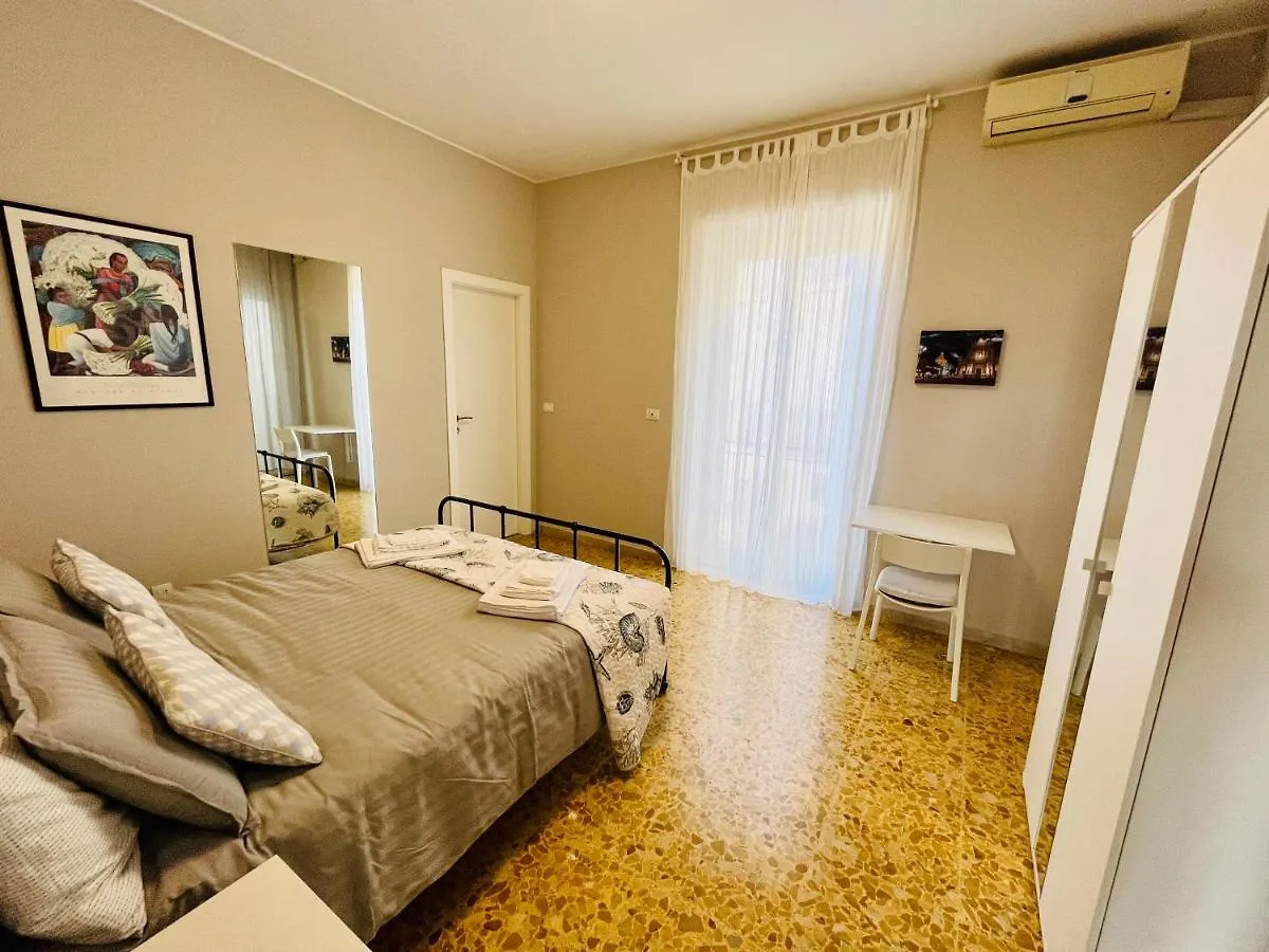 شقة La Terrazza Di Sant'Agata كاتانيا